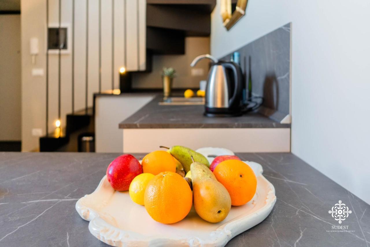 Ortigia Charming Suite シラクーサ エクステリア 写真