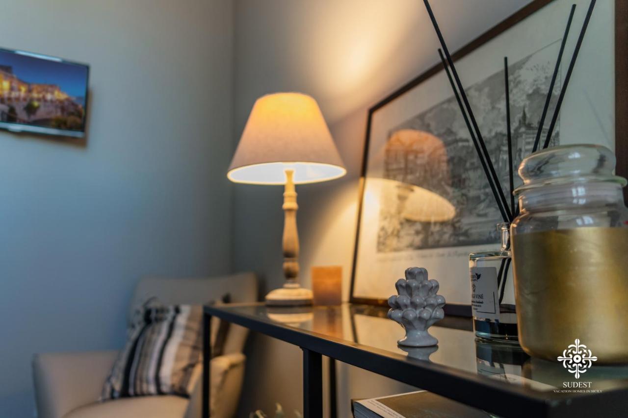 Ortigia Charming Suite シラクーサ エクステリア 写真